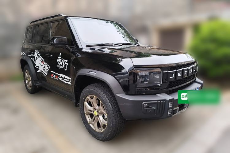 Used JETOUR Traveler 2023 2.0T All-Wheel Drive Conquer PRO Front Right 45 Deg