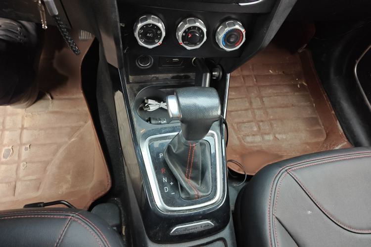 Used Brilliance V3 2016 1.5L Automatic Elite Model
