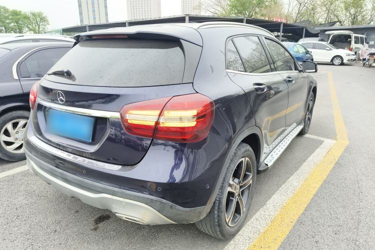 Used Mercedes-Benz GLA 2018 GLA 200 Fashion Model Rear Right 45 Deg
