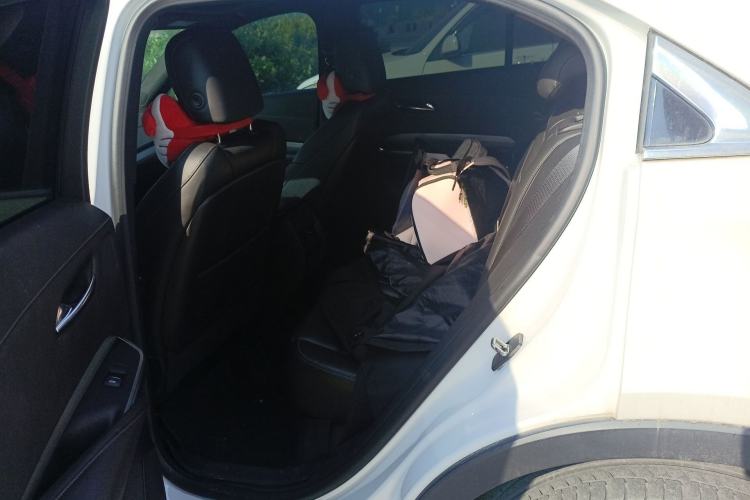 Used Cadillac XT4 2020 28T Two-Wheel-Drive Leading Version
