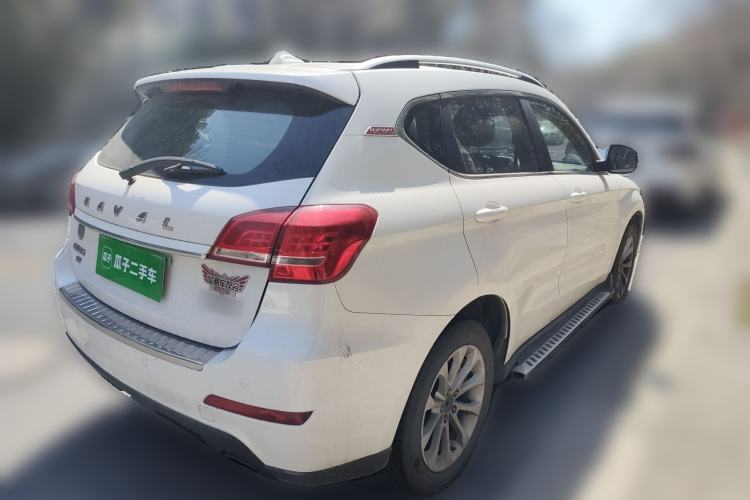 Used Haval H2 2017 Red-Label 1.5T Automatic Two-Wheel Drive Luxury Model

