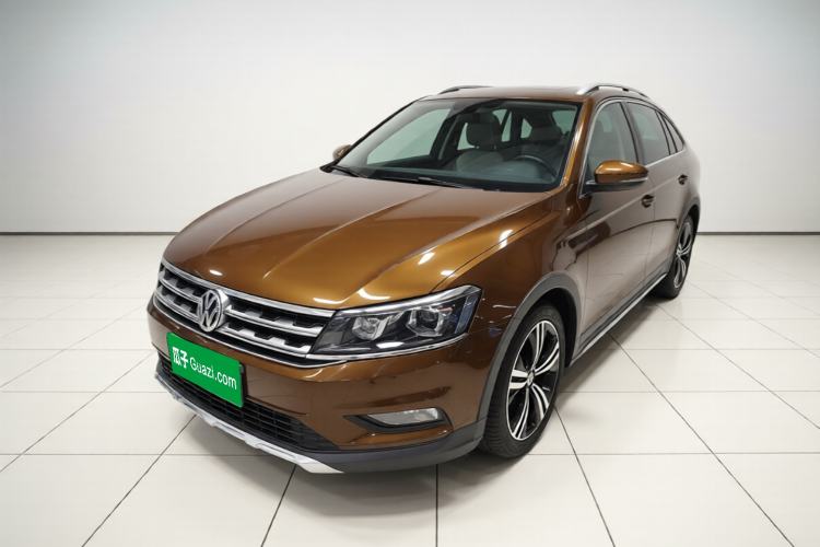 Used Volkswagen Cross Lavida 2017 230TSI DSG Luxury Edition
