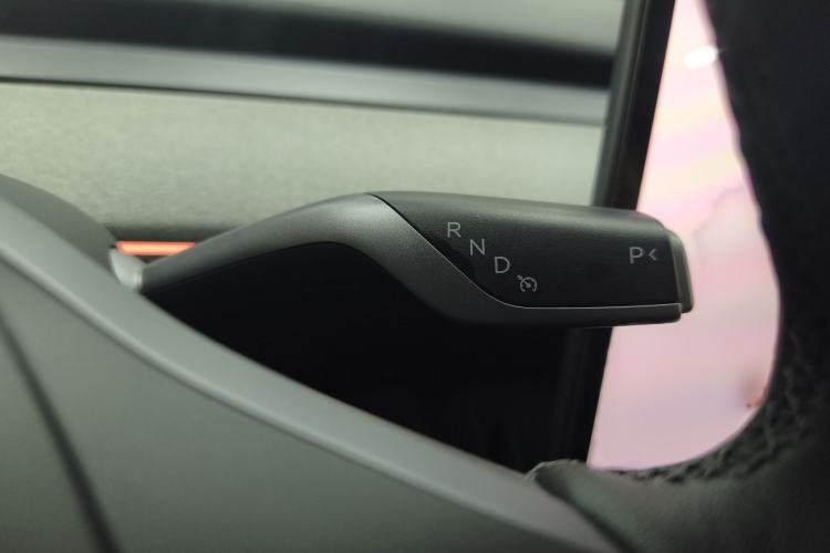 Used Tesla Model Y 2023 Rear-Wheel-Drive Version