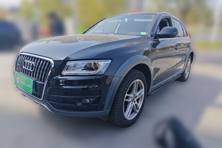 Used Audi Q5 2018 Collector's Edition 40 TFSI Technology Model