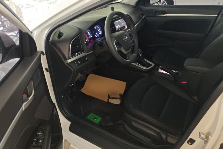 Used Hyundai Elantra (6th Generation / Lingdong) 2016 1.6L Automatic ZhiXuan – Elite Version