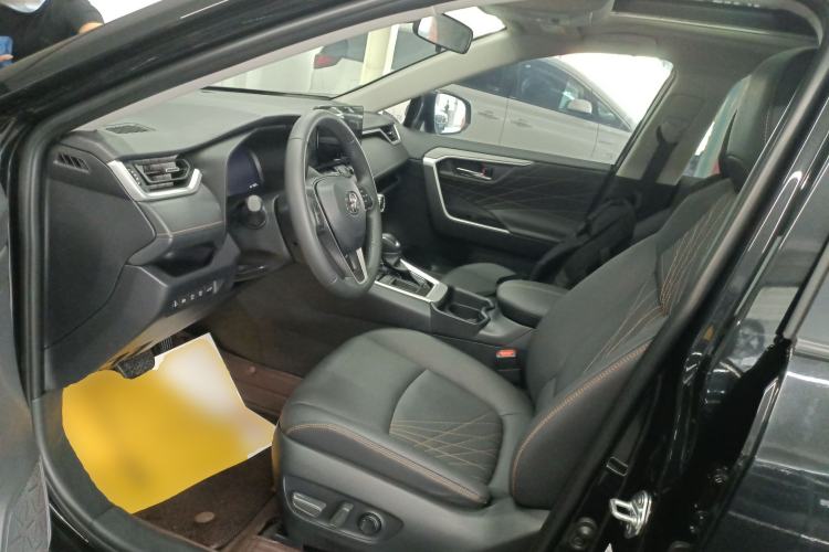 Used Toyota RAV4 2024 2.0L CVT Two-Wheel Drive Fashion Plus Edition