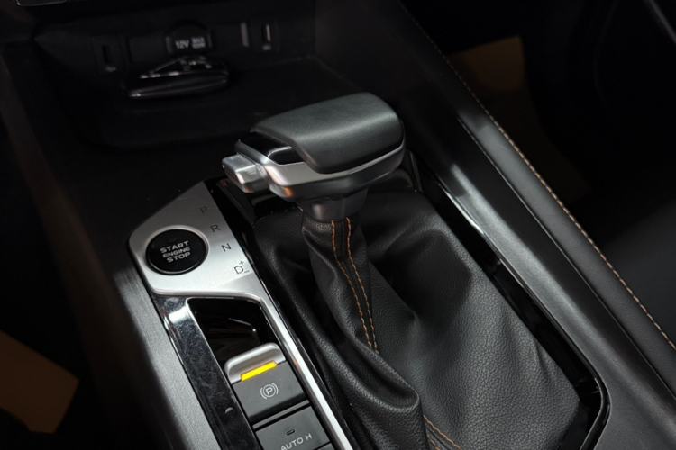 Used CHANGAN OSHAN X7 PLUS 2023 Enjoy Edition 1.5T Automatic Smart Edition 7-Seater Interior 4