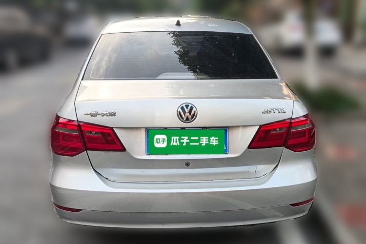 Used Volkswagen Jetta 2013 1.4L Manual Comfort Model
