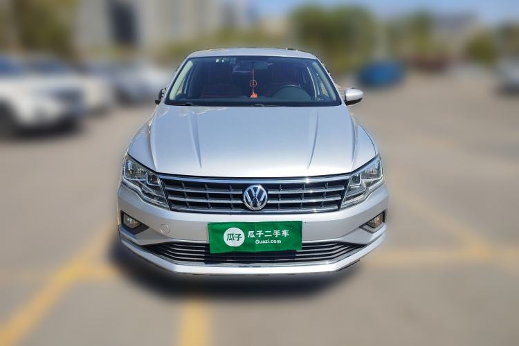 Used Volkswagen Jetta 2019 Dream Edition 1.4L Manual Comfort Version Front