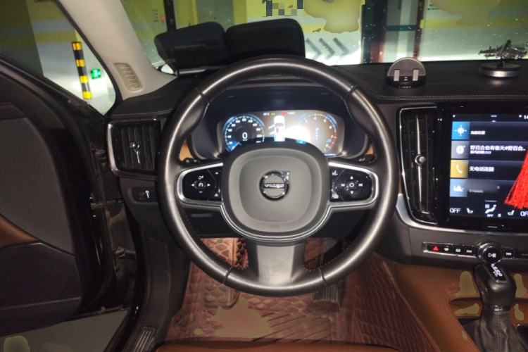 Used Volvo S90 2020 T5 Zhiyuan Luxury Edition Steering Wheel