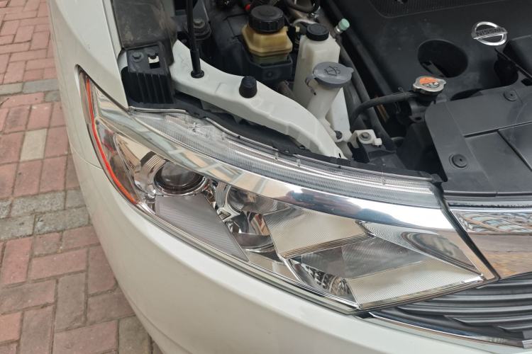 Used Nissan Quest 2015 3.5L SL Exterior 6