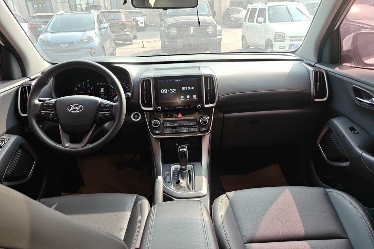 Used Hyundai ix35 2019 2.0L Automatic 2WD Zhiyong·Changxiang Edition China VI Standard
