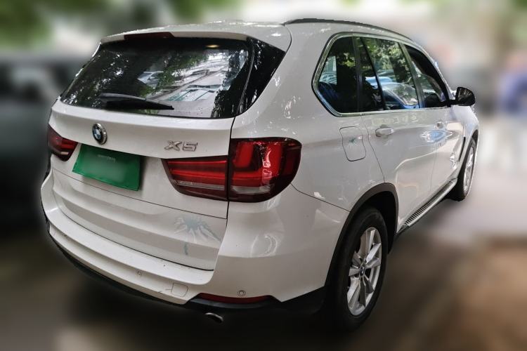 Used BMW X5 2015 xDrive28i
