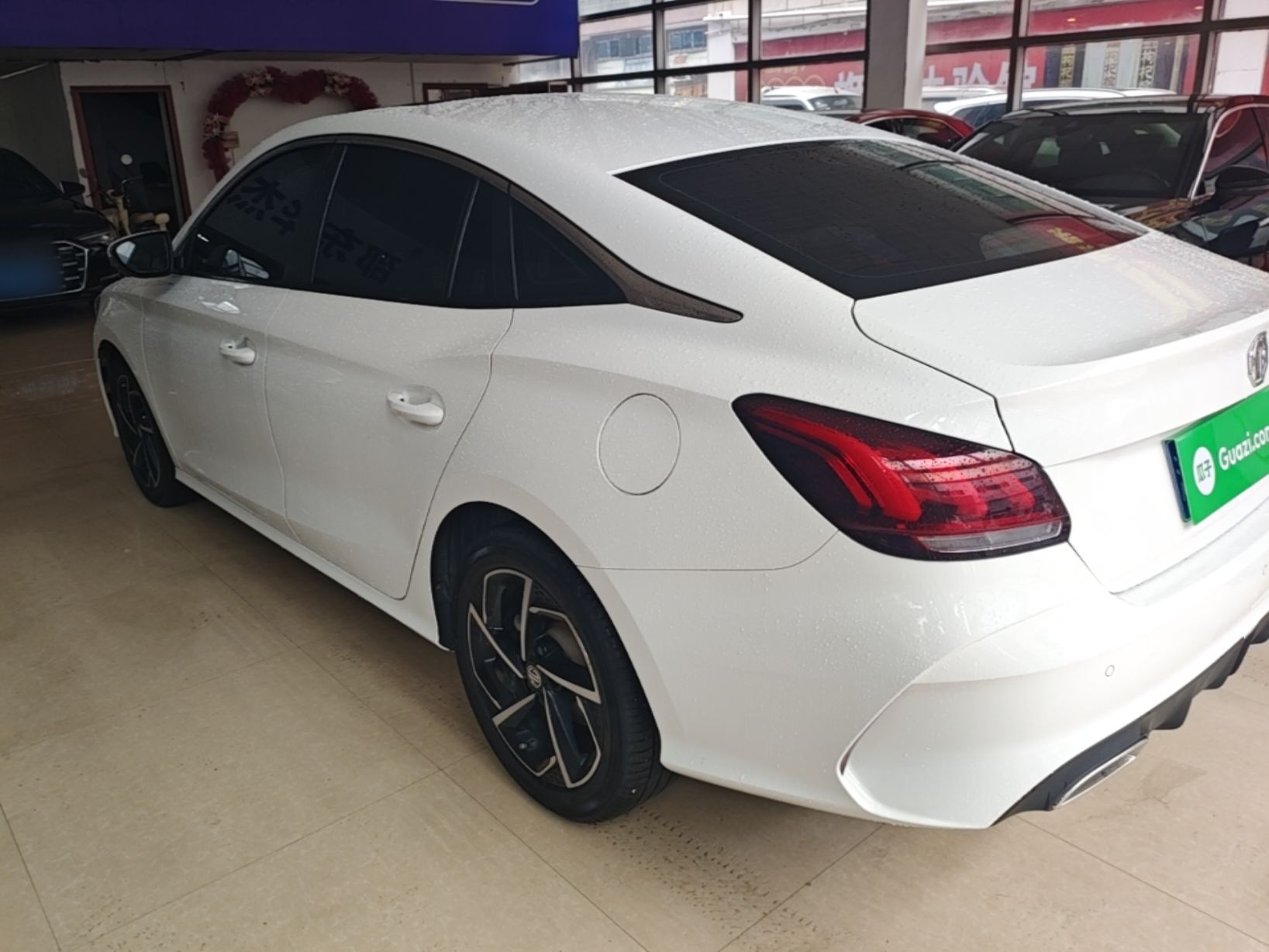 MG 5 2021 Revised 300TGI DCT Qingshè Luxurious Enjoyment Edition — снимка 4
