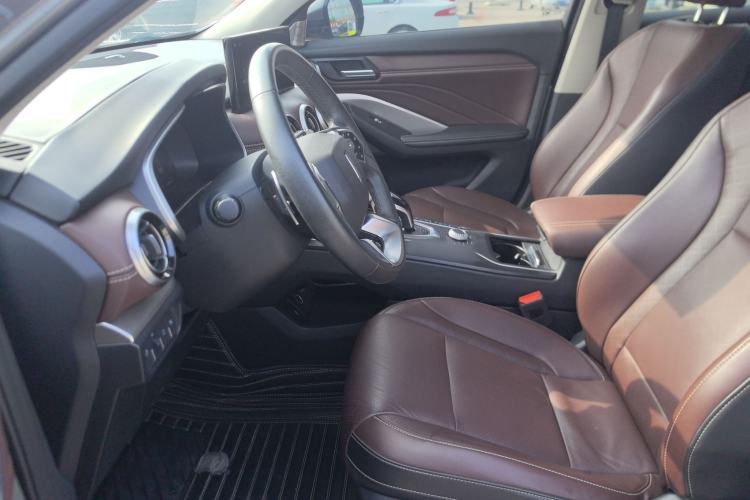 Used Wey VV6 2020 2.0T Two-Wheel Drive Smart Enjoyment+
