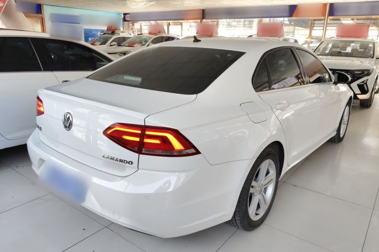 Used Volkswagen Lamando 2015 280TSI DSG Comfort Edition