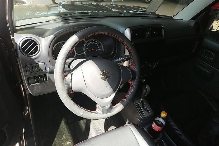 Used Suzuki Jimny 2015 1.3 AT JLX
