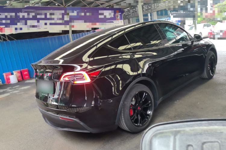 Used Tesla Model Y 2023 Rear-Wheel-Drive Version