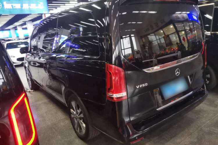 Used Mercedes-Benz V-Class 2018 V 260 Avantgarde Edition China V
