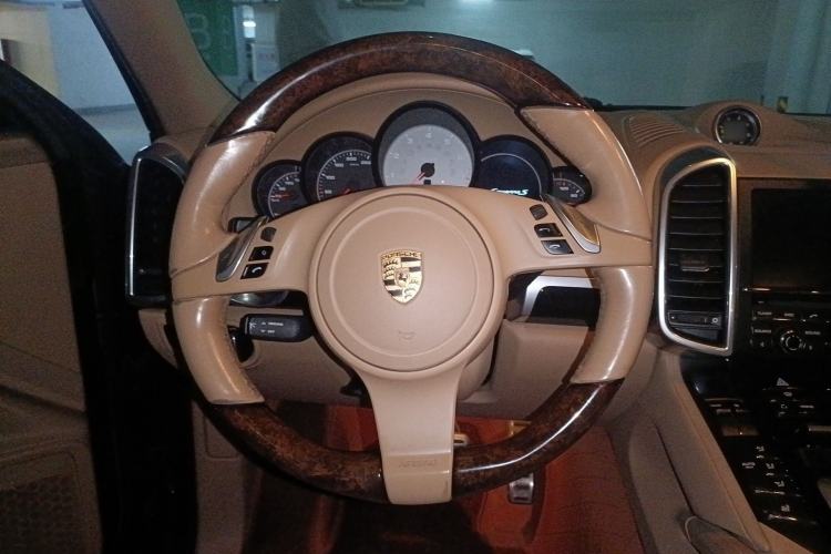 Used Porsche Cayenne 2011 Cayenne S 4.8L