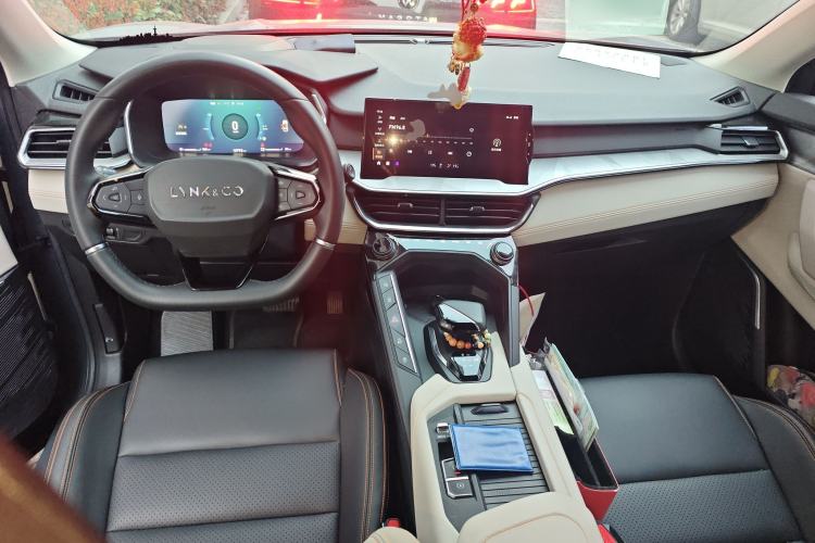 Used Lynk & Co 06 EM-P 2020 PHEV Plus