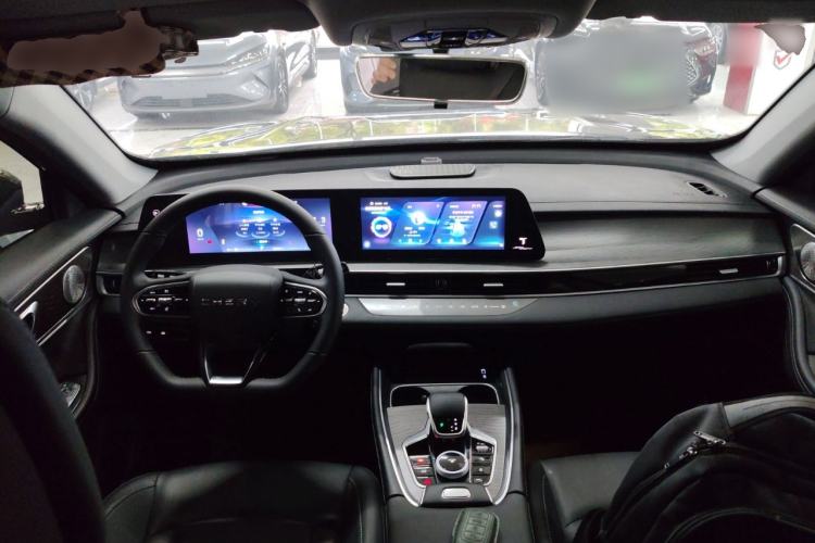 Used Chery Tiggo 8 PRO 2022 290T Two-Wheel Drive Sky Dome Edition 7 Seats Center Console