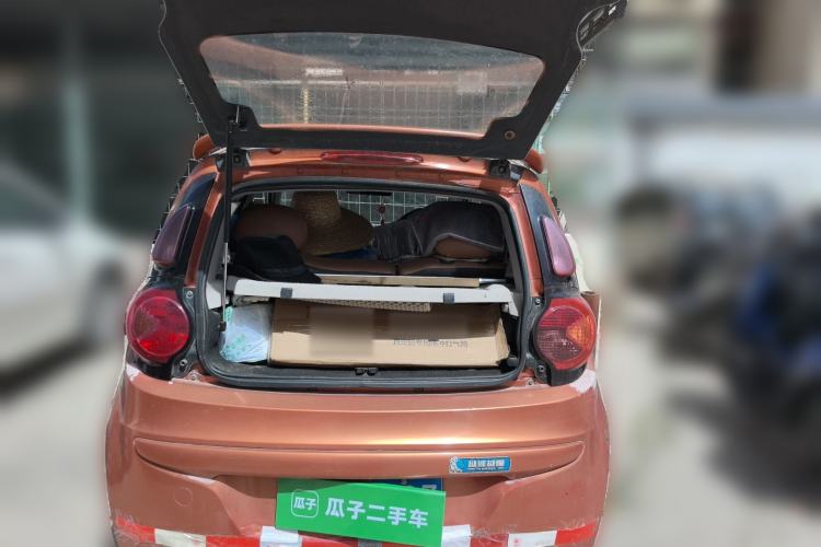 Used CHANGAN Benni mini 2012 1.0L Manual Fashion Edition China IV Standard Trunk