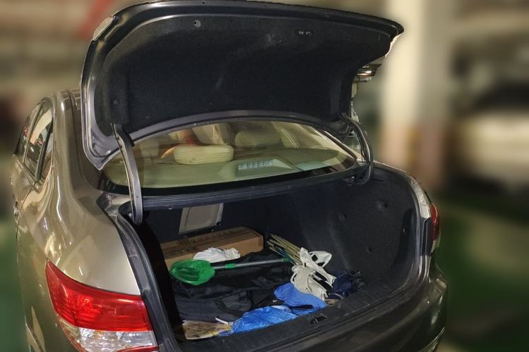 Used Nissan Sylphy 2009 1.6XE Automatic Comfort Edition Trunk