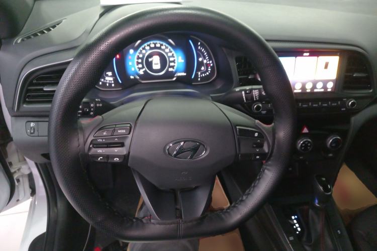 Used Hyundai Elantra (6th Generation / Lingdong) 2019 1.4T Dual-Clutch Xuan Dong · Dynamic Model
