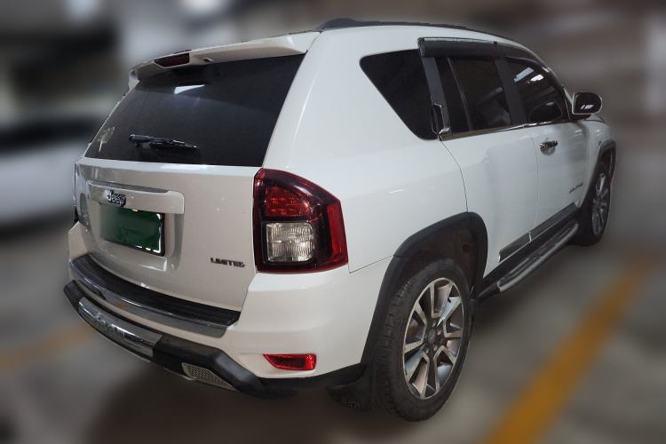 Used Jeep Compass 2014 Revised Version 2.0L Two-Wheel Drive Elite Edition Rear Right 45 Deg