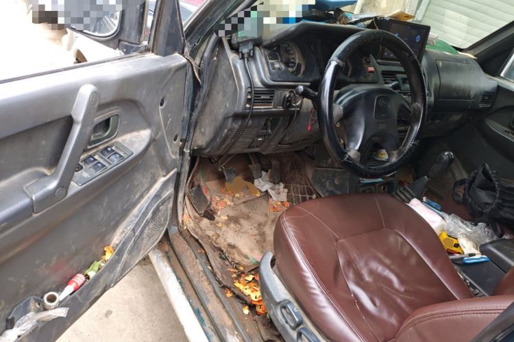 Used Leopaard 6481 2009 2.2L Manual 4x4