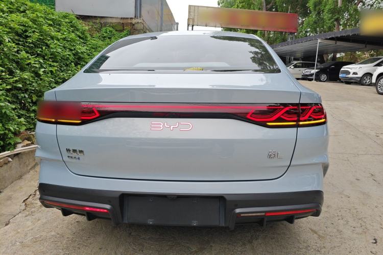 Used BYD Qin L 2024 DM-i 80KM Leading Model
