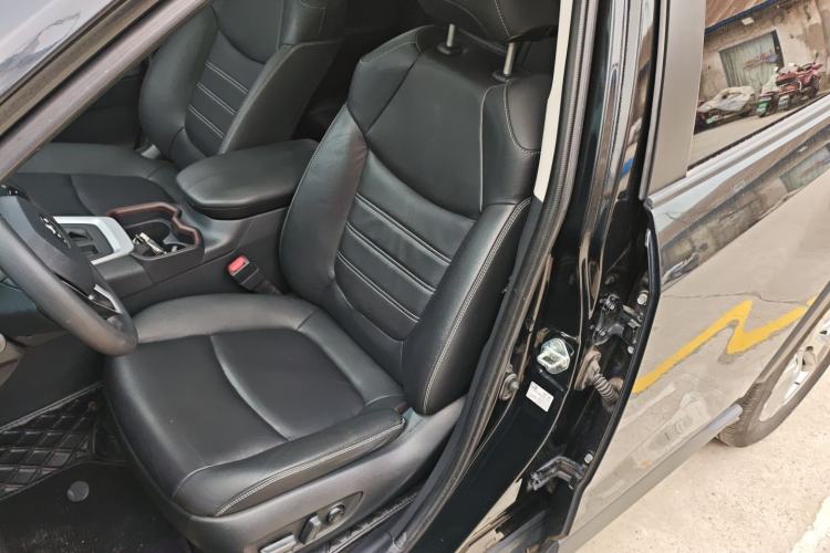 Used Toyota RAV4 2022 2.0L CVT Two-Wheel Drive Fashion Plus Edition Left Front Seat