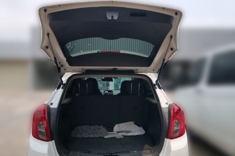 Used Buick Encore 2015 1.4T Automatic Two-Wheel Drive Urban Elite Version