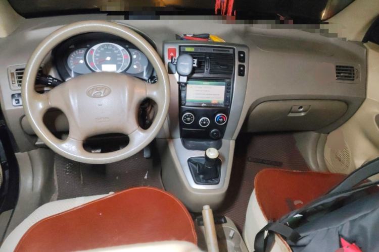 Used Hyundai Tucson 2009 2.0L Manual Two-Wheel Drive Fashion Edition
