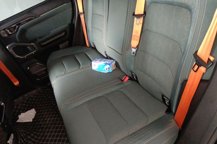 Used JETOUR Traveler 2023 2.0T Four-Wheel Drive Conqueror Left Rear Seat