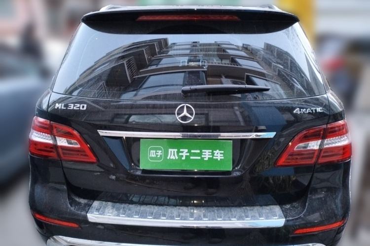 Used Mercedes-Benz M-Class 2014 ML 320 4MATIC
