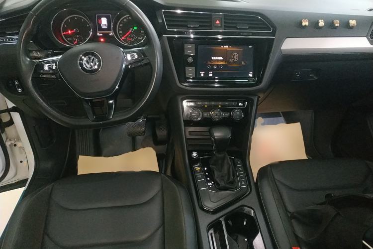 Used Volkswagen Tiguan L 2019 330TSI Automatic Two-Wheel Drive Smart Luxury Version China V Emission Standard