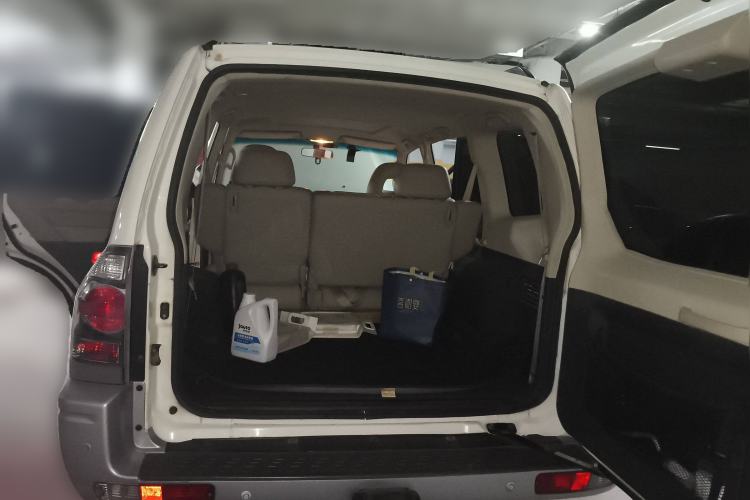 Used Mitsubishi Pajero 2011 V73 3.0L AT GLS
