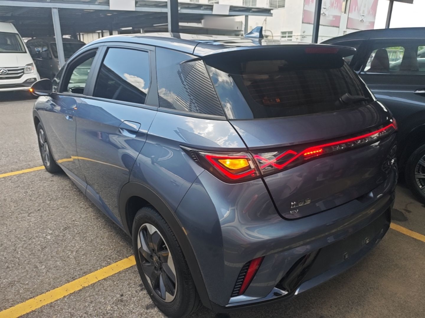 BYD Dolphin 2024 Honor Edition 420km Freedom Version — снимка 4