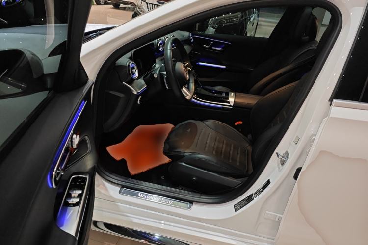 Used Mercedes-Benz C-Class 2024 Restyled C 260 L Sport Edition Driver Seat