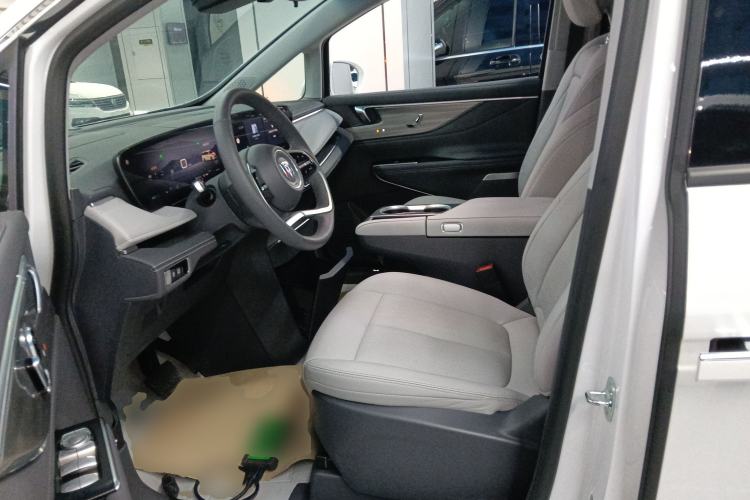 Used Buick GL8 2025 Lu Zun Smart Enjoyment Edition Left Front Seat