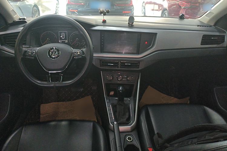 Used Volkswagen Polo 2019 Plus 1.5L Automatic Panoramic Enjoyment Edition Center Console