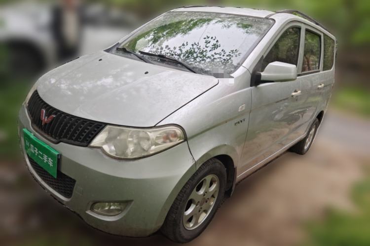 Used Wuling Hongguang 2014 1.5L Standard Version