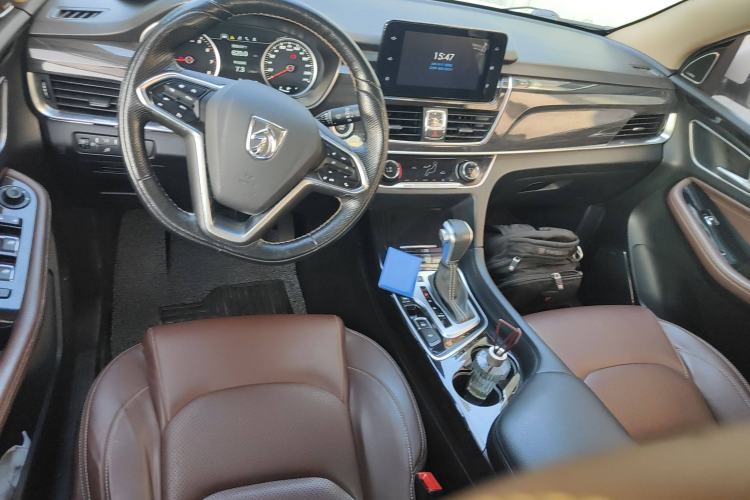 Used Baojun 560 2017 1.5T DCT Flagship Model 7 Seats
