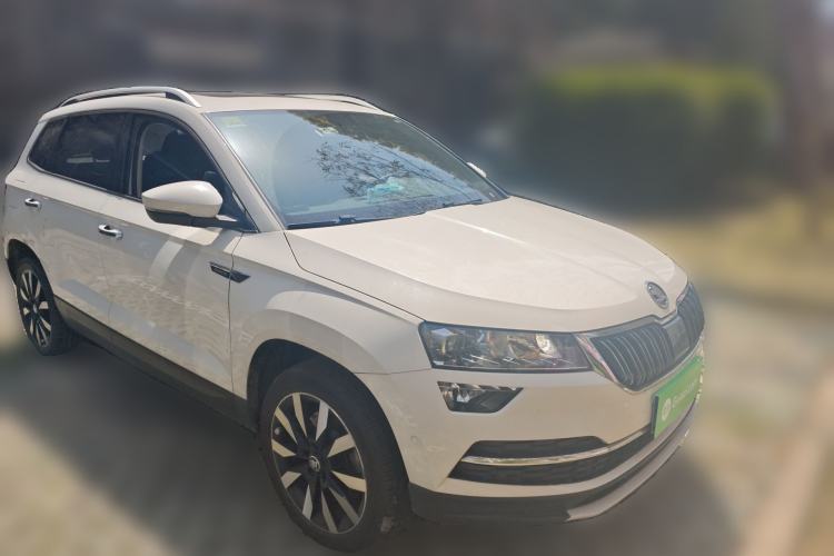 Used Skoda Karoq 2021 TSI280 Luxury Edition Front Right 45 Deg