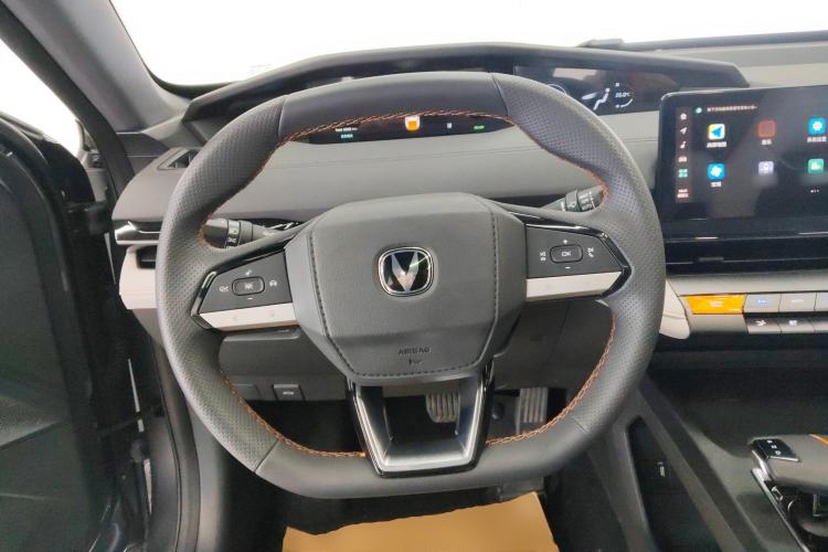 Used CHANGAN UNI-V iDD 2024 Blue Whale Smart Electric iDD 136km Luxury Model