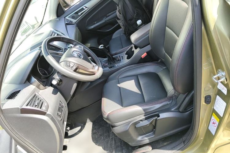 Used CHANGAN CS75 2014 2.0L Manual Luxury Version China IV Standard

