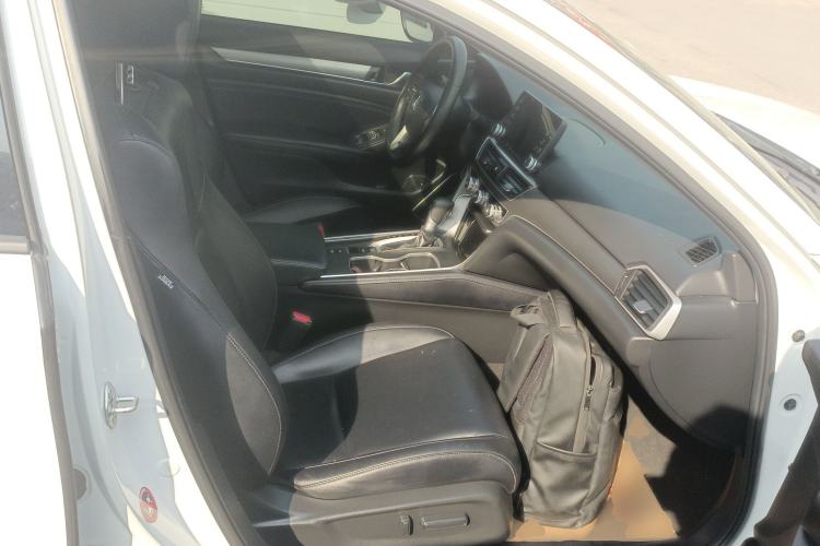 Used Honda Accord 2018 260TURBO Elite Edition China VI Right Front Seat