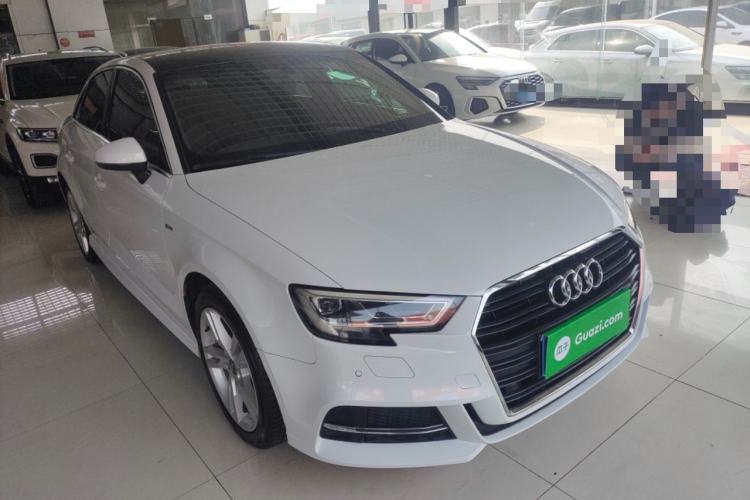 Used Audi A3 2019 Limousine 35 TFSI Fashion Edition China V standard
